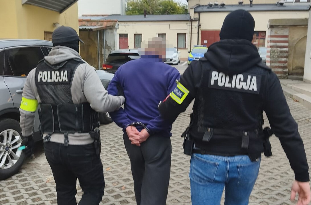 Narkotyki ukrył w kukurydzy. 60-latek spod Ciechanowa trafił do aresztu